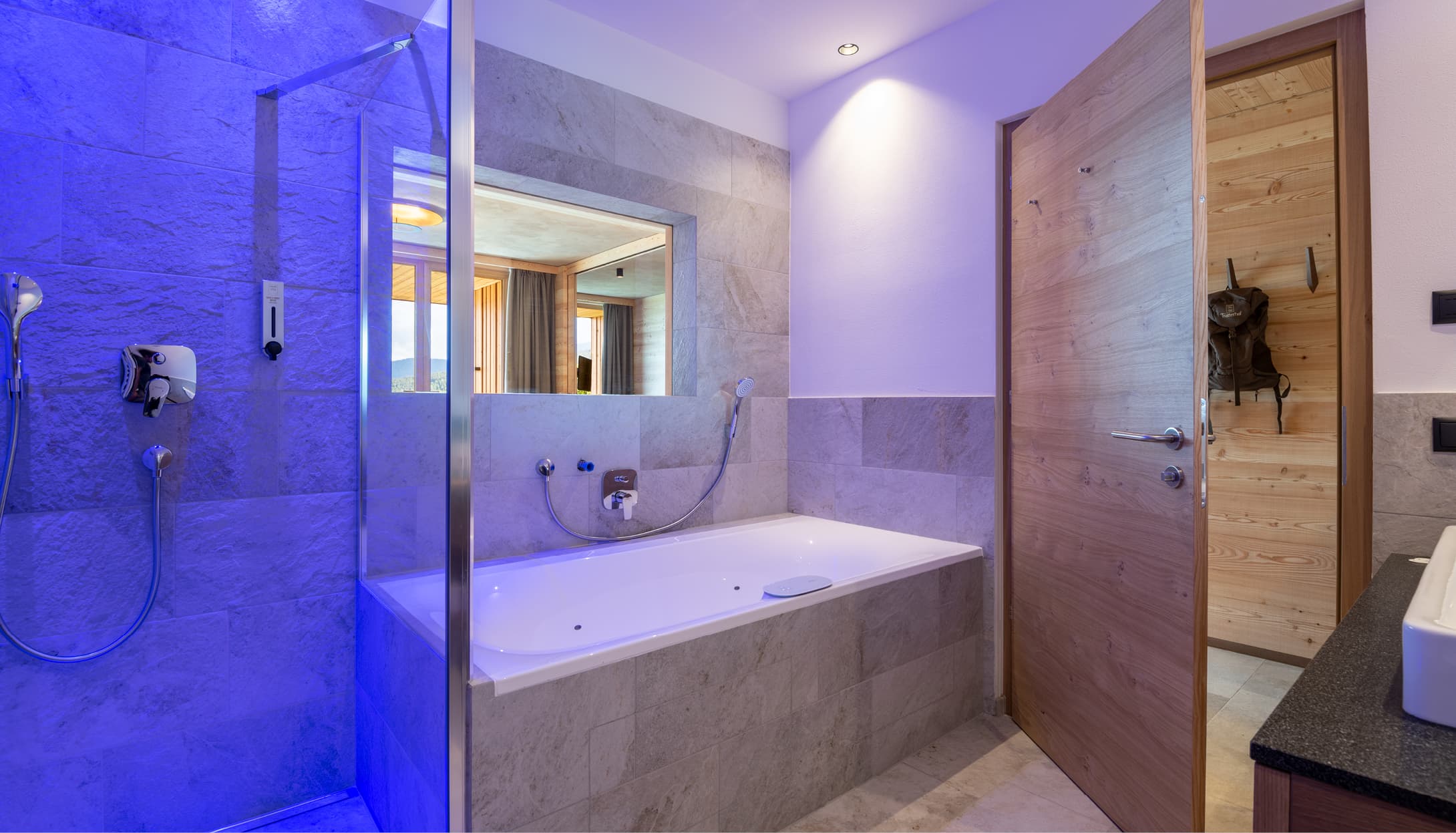 Luxury Suite with terrace Alba Abies - Image 5