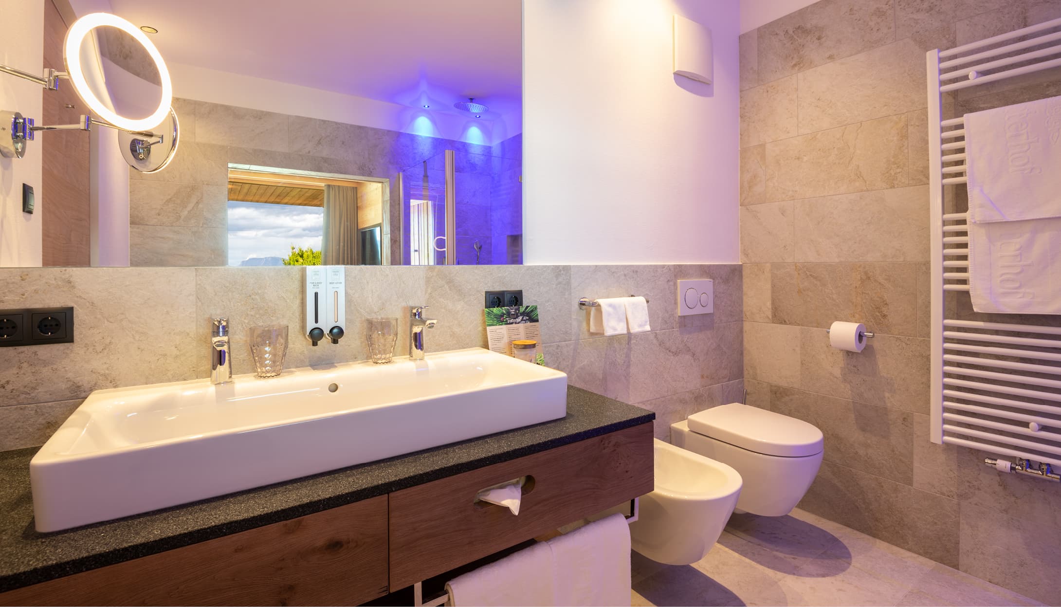 Luxury Suite with terrace Larix - Image 4