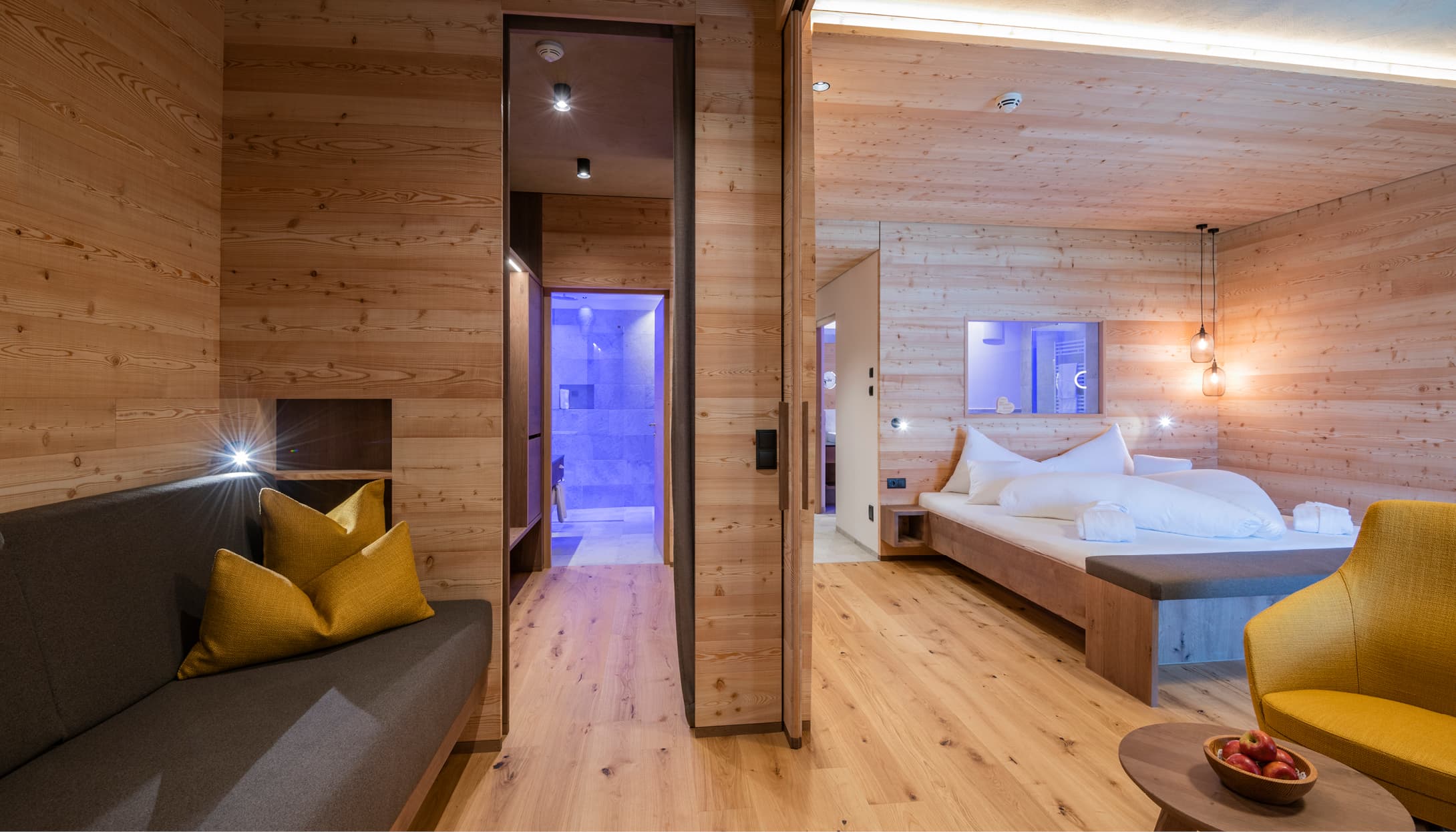 Luxury Terrace Suite Larix with Whirlpool - Image 3